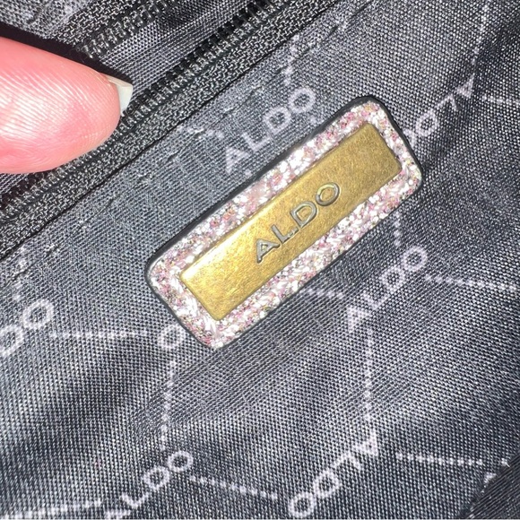 Aldo Glitter Shining Crossbody Bag with pink and silver embellished snap closure - Picture 5 of 7